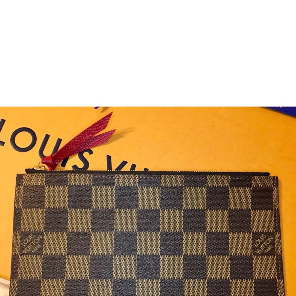 Louis Vuitton insert